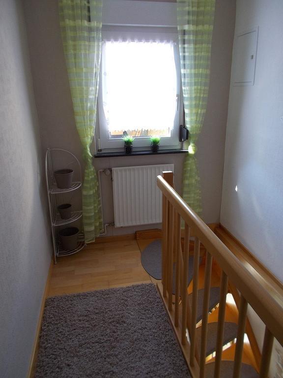 Antjes Ferienwohnung Flonheim Rum bild