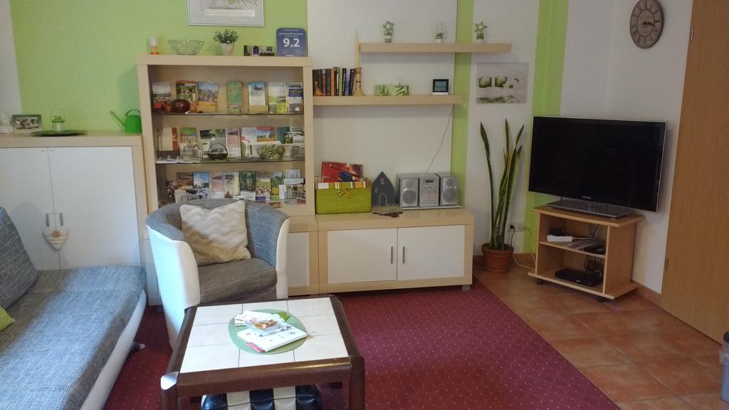 Antjes Ferienwohnung Flonheim Exteriör bild